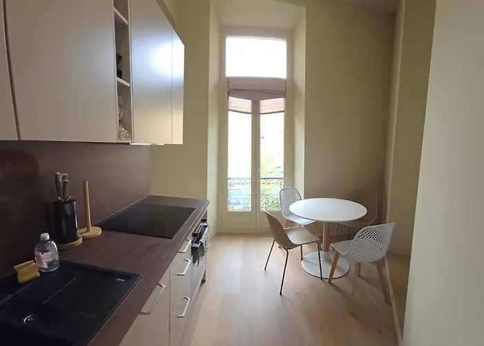 Appartement Place Magenta Nice